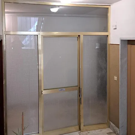 Casa Stefania Al Mare アパート ロアーノ