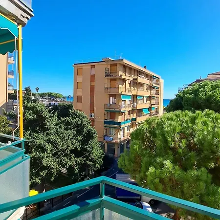 Casa Stefania Al Mare Loano