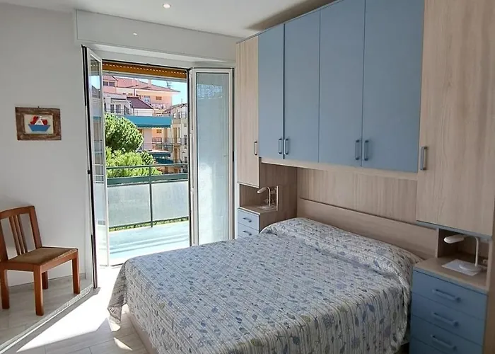 Casa Stefania Al Mare * Loano